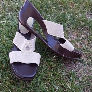 NWOT Calvin Klein Sandals